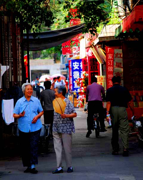 Antique Street Shopping